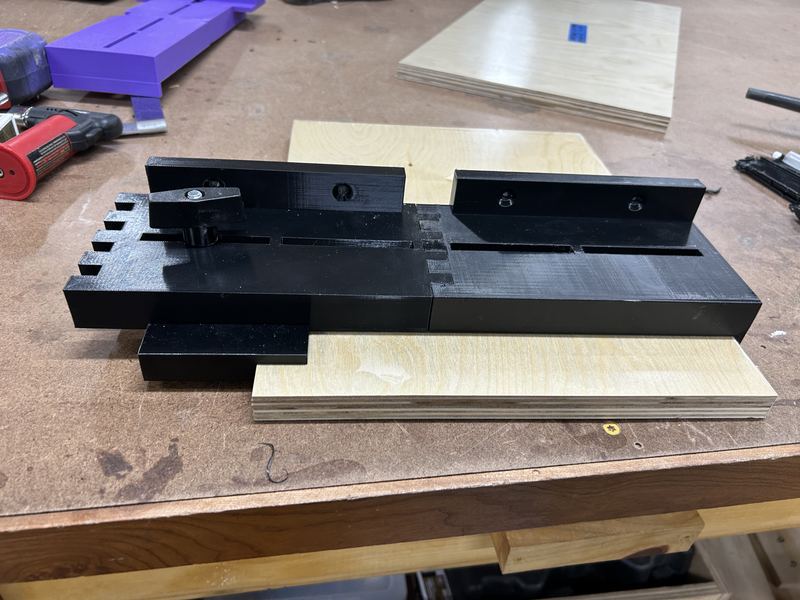 3D-printed fence jig for locating a Domino joiner on a plywood panel